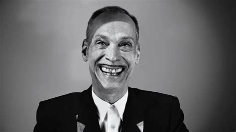 John Waters “¡ahora Todas Las Personas Que Me Cruzo Son Trans Tal Vez Yo Sea El único Que