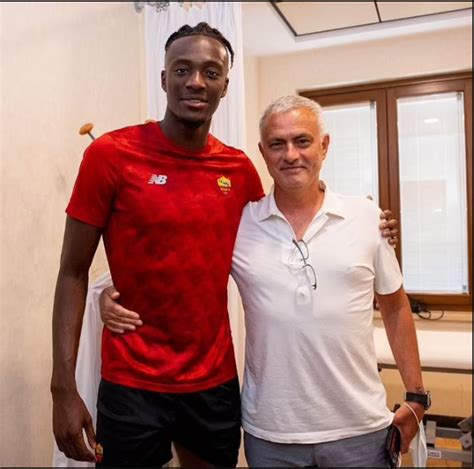 chelsea striker tammy abraham joins roma on five year contract for £34m isaintempire