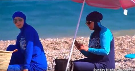 Pol Mique Burkini Une Australienne Dit Avoir T Menac E Sur Une Plage