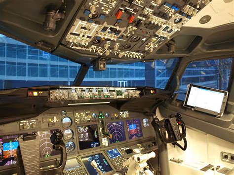 boeing 737 800 ng flightdeck l e