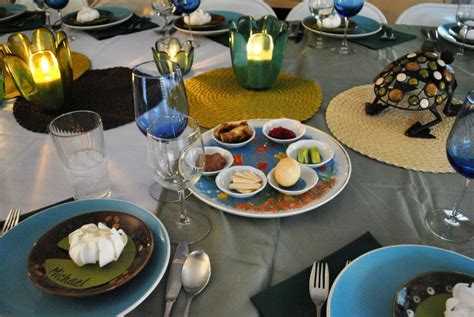 See more ideas about passover crafts, passover, seder. 10 More Fantastic Passover 2012 Seder Table Decor Ideas To ...