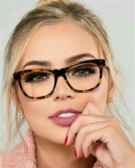 Pin By Carla On Óculos Blonde With Glasses Fashion Eye Glasses