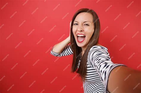 Premium Photo Close Up Selfie Shot Of Funny Laughing Pretty Young Woman In Casual Striped