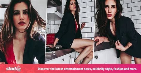 sonnalli seygall shows off sexy sides with slick facetime photoshoot