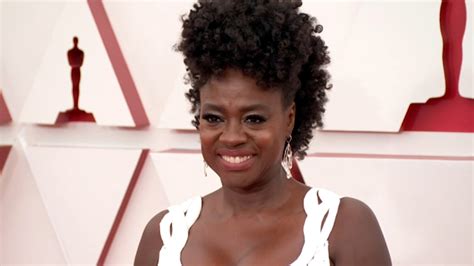 Viola Davis Achieves Egot With Grammy Win For Her Audiobook Finding Me