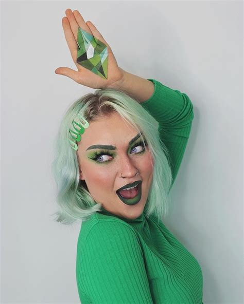 Queen Of Chaos Auf Instagram Werbung Guuuys Today Im Green Again