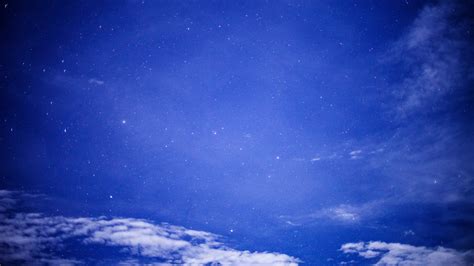 2048x1152 Starry Sky Night Clouds 2048x1152 Resolution Wallpaper Hd