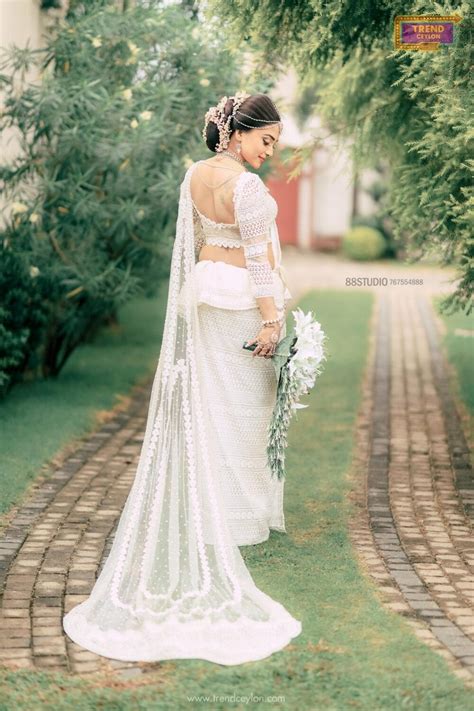 Sri Lankan Beautiful Model Dinusha Siriwardana Wedding Bride Photoshoot