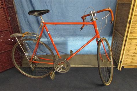 Lot Detail Vintage 10 Speed Schwinn Varsity And Fmsacycle Bicycles