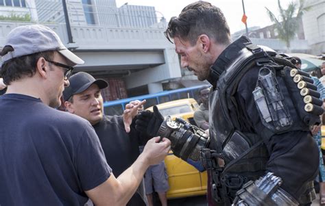 Look At These 15 Hi Res Behind The Scenes Images For Captain America