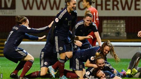 euro 2017 scotland s women qualify for first major tournament bbc sport