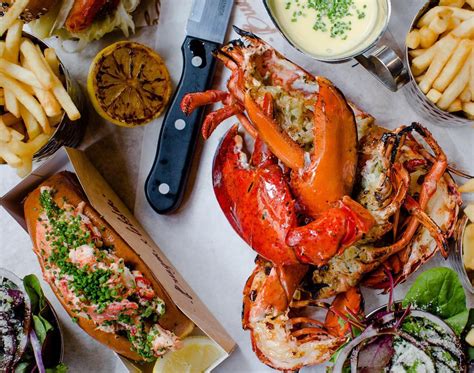 Iya, jadi restoran burger and lobster ini pusatnya berada di london. (UPDATE) London-Based Burger & Lobster to Open First ...