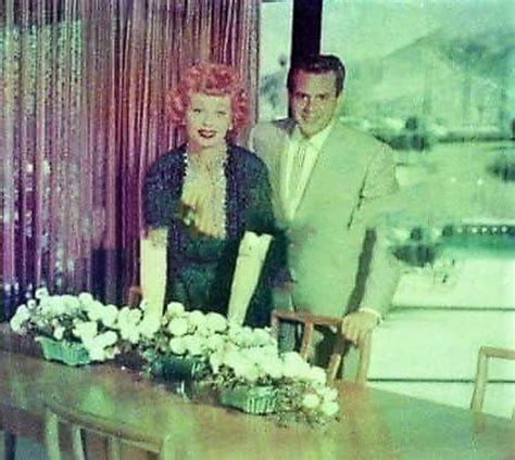 Lucille Ball And Desi Arnaz At Home 1950s Lucille Ball Desi Arnaz Vintage Television I Love Lucy