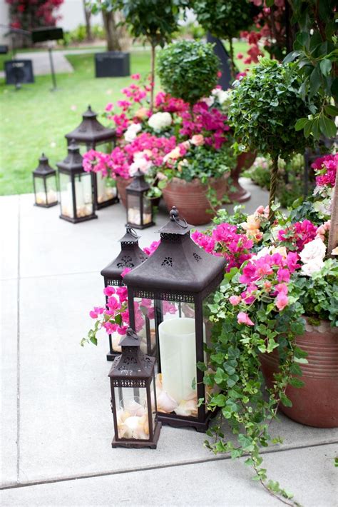 Lanterns are a home decor staple that you should be sure to include in your home decor capsule. Quick Redecorating Ideas to Enjoy Your Patio in the Fall ...