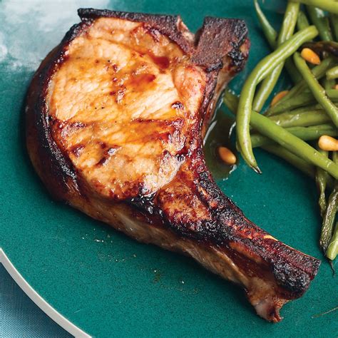 For the ideal doneness, you should be able to press your thumb in the center of the chop and feel it spring back. Recipe Center Cut Rib Pork Chops : Rogue Side Street Inn Ale - Tasty Island - You can also use ...