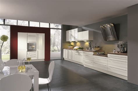 When you build your own cabinets there are certain things that you might not consider, but a refrigerator enclosure is something that you might need to build. Types of Kitchens - Alno