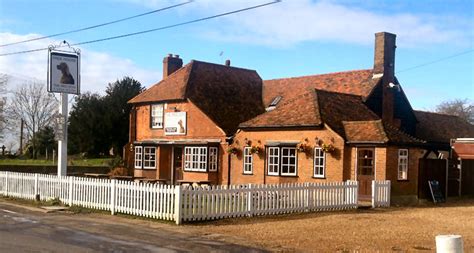 Red Dog Pub Of High Halstow