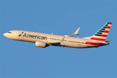 American Airlines Firma 30 Aviones Boeing 737 Max 8 Adicionales