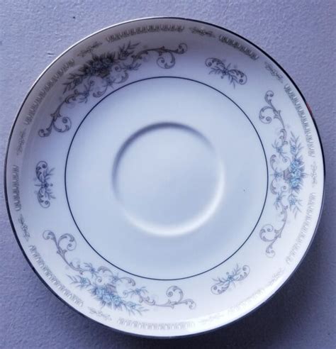 15pc Fine China Of Japan Diane Saucer Plates Porcelain Great Condition