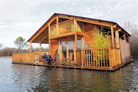 This Floating Cabin Is Your Own Private Paradise Cottage Life