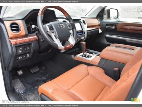 1794 Edition Premium Brown Interior Photo for the 2019 Toyota Tundra