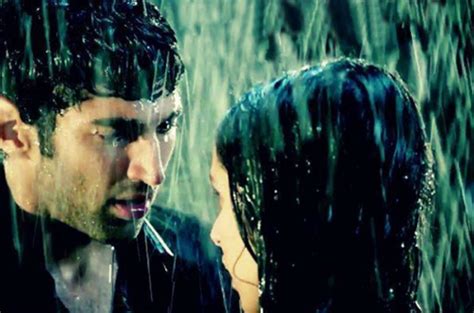 9 Reasons Why Bollywood Has Ruined Rains For The Rest Of Us