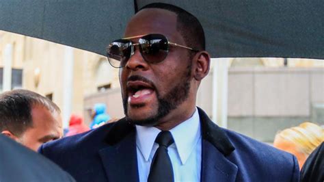 Prosecutor More People Could Be Charged In R Kelly Case Nbc Boston