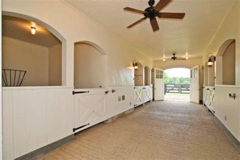 12 Beautiful White Stable Interiors Stable Style Horse Stables