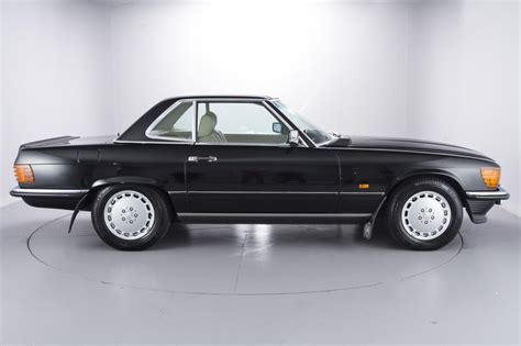 Mercedes 500sl mercedes sl500 mercedes benz forum classic mercedes honda 750 mercedez benz jaguar xf cabriolet top cars. 1989 Mercedes-Benz 500 SL With 965 Miles On The Clock Is Looking For A New Owner - autoevolution