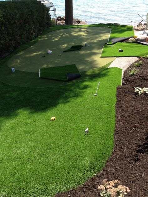 Step By Step Photos Of A Backyard Synthetic Turf Putting Green
