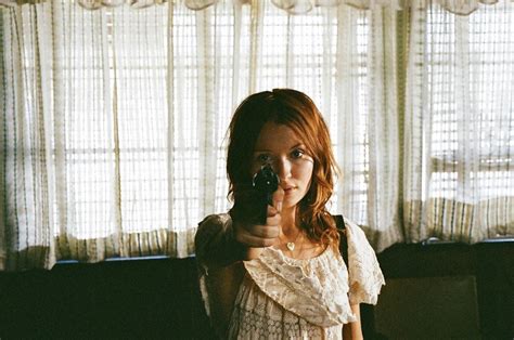 Photo De Emily Browning The Shangri La Suite Photo Emily Browning