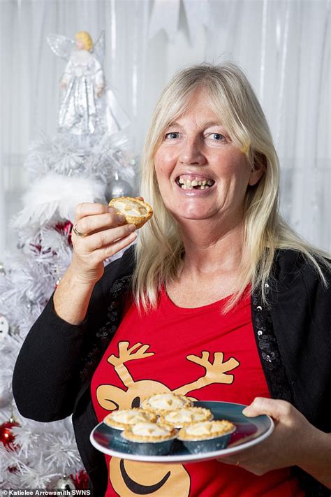 Mother Wants Two Front Teeth After Swallowing Dentures While Tucking Into Festive Mince Pie