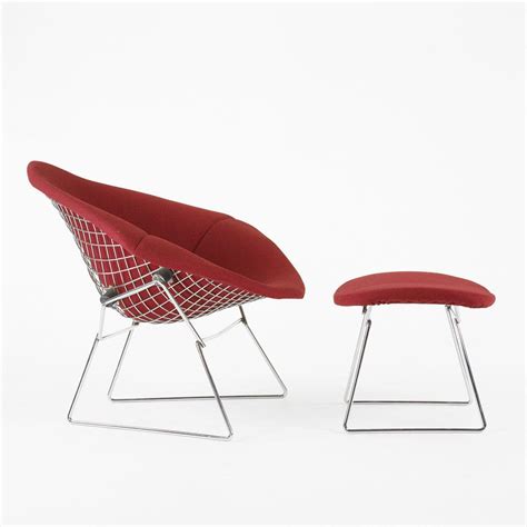 Harry bertoia was born in northern italy in 1915, and immigrated to the usa in 1930. Harry Bertoia Wide Diamond chair and ottoman