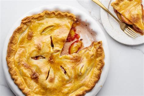 13 Fabulous Fruit Pies To Make All Year Round