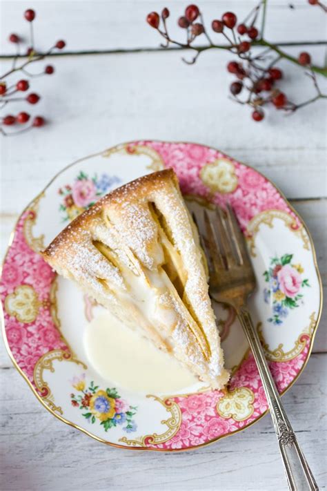 What kind of heavy cream is used, refrigerated or canned? Apple Kuchen with Hot Cream Sauce from The French Laundry This is sooooo good! I use Granny ...