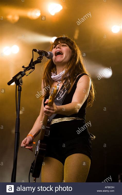 Jenny Lewis Fotografías E Imágenes De Alta Resolución Alamy