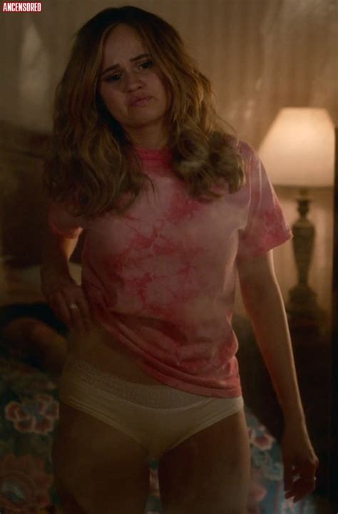 Debby Ryan Desnuda En Insatiable