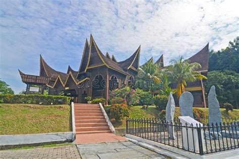 Negeri sembilan is one of the smallest states in malaysia and it is not particularly well known as a tourist area. Negeri Sembilan State Museum Editorial Stock Image - Image ...