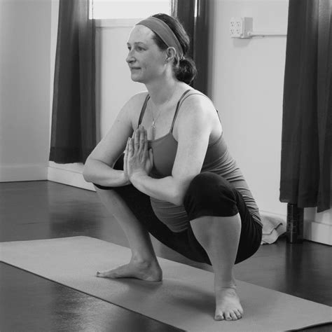 Prenatal Yoga 10 Effective Yoga Poses During Pregnancy Origin Of Idea