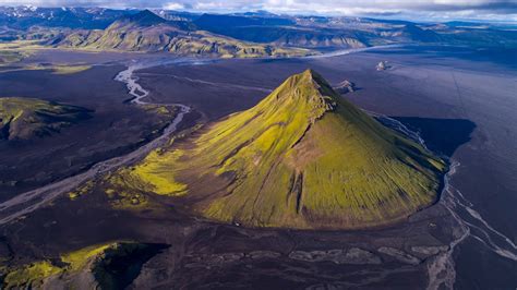 Mælifell Mountain A Composite Cone Volcano Iceland Travel Guide