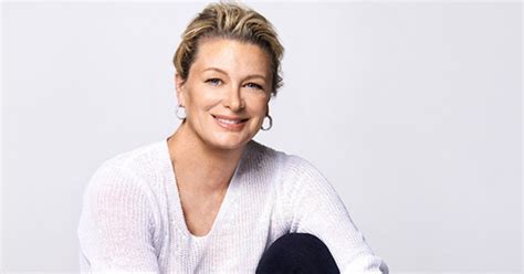 Author Kristin Hannah Interview Heres The Book Shes Currently Loving