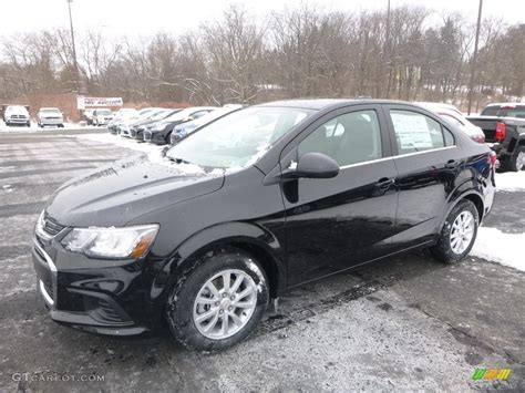 2018 Mosaic Black Metallic Chevrolet Sonic Lt Sedan 125344081 Photo