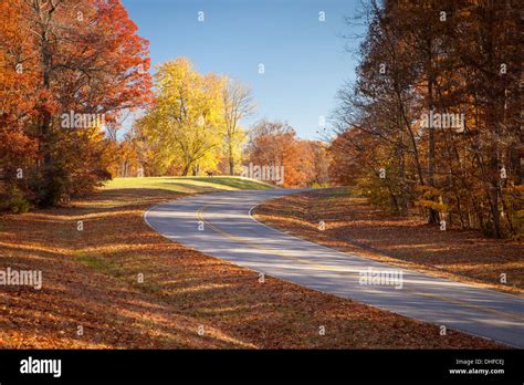 Autumn Along The Natchez Trace Parkway Tennessee Usa Stock Photo Alamy