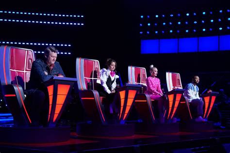 ‘the Voice 2 Monday Night Auditions Had All 4 Judges Turn Their Chairs