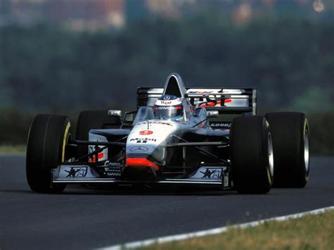 Mika Hakkinen 1997 By F1 History On Deviantart Mclaren Formula