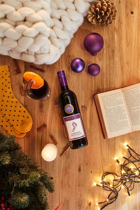 Barefoot Campaign by Maciej Skwara on Behance