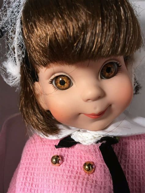Tonner Betsy Mccall Collection 14vinyl Dressed Doll Perfectly Suited W
