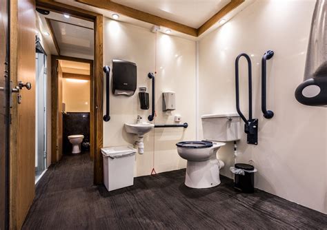 41 With Disabled Access Luxury Toilet Hire Wight Event Toilets