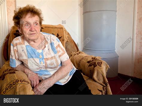 Portrait Old Woman 85 Image And Photo Free Trial Bigstock