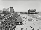 Atlantic City Boardwalk around 1920 [4500x3338] [OS] : r/HistoryPorn